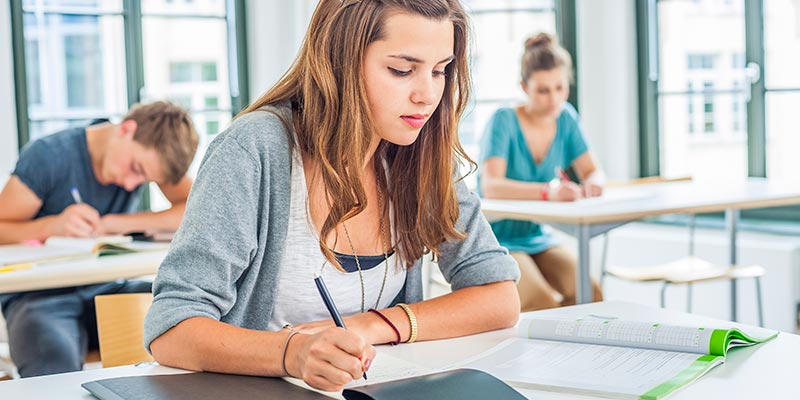 blog Image Choosing an Art program at a U.S Boarding School